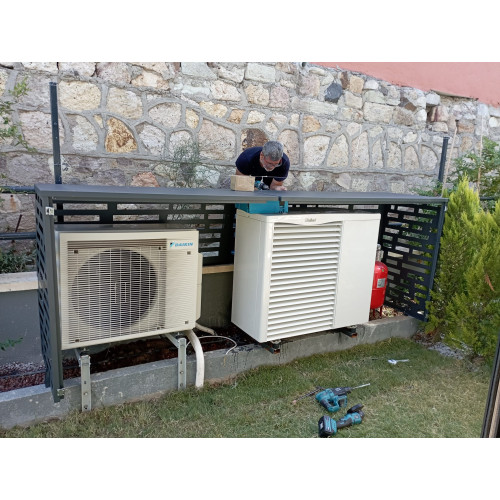 Bahçe ısı pompası kazan tesisat sistem dolabı Bahçe ısı pompası kazan tesisat sistem dolabı